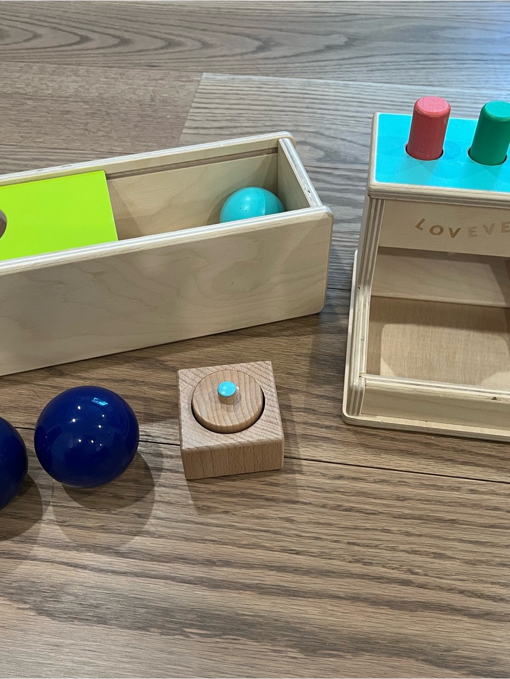 Lovevery The Thinker Play Kit